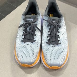 Hoka One One CLIFTON 11